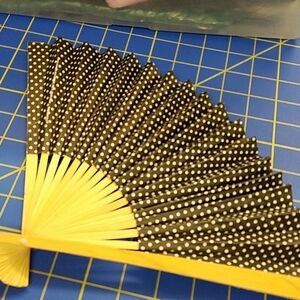 Paper & Wood Handheld Fan 9"